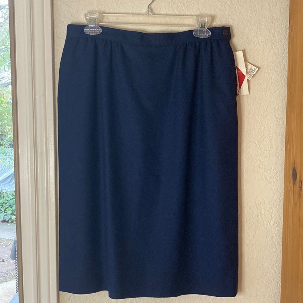 Vintage Classic Navy Pendleton 100% Virgin Wool A-Line Fully Lined Skirt Sz 14 P